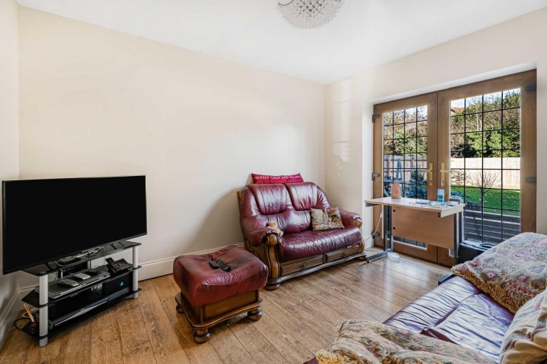 Images for Pool Farm Court, Woodford Halse, Daventry, NN11