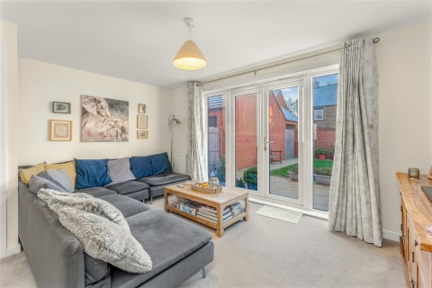 Click the photo for more details of Flux Drive, Deddington