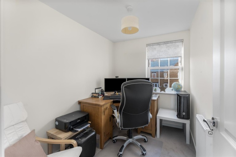 Images for Flux Drive, Deddington