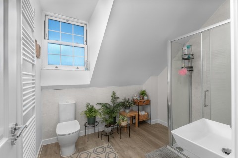 Click the photo for more details of Flux Drive, Deddington