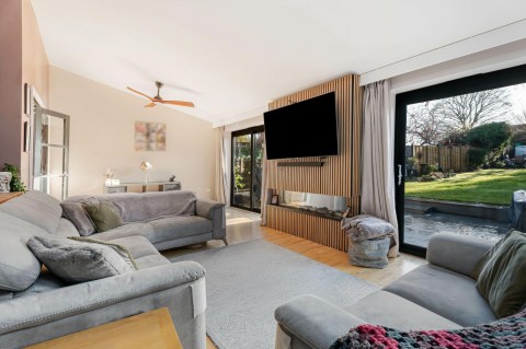 Click the photo for more details of Badby Road West, Daventry, NN11