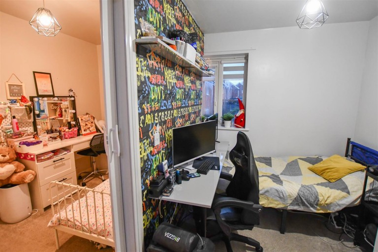 Images for Beaverbrook Road, Newmarket