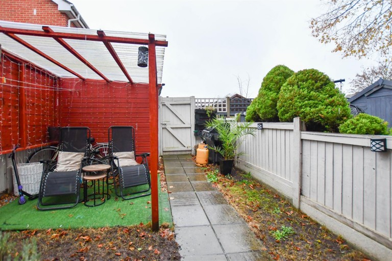 Images for Beaverbrook Road, Newmarket