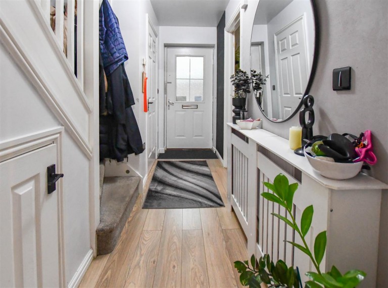 Images for Beaverbrook Road, Newmarket