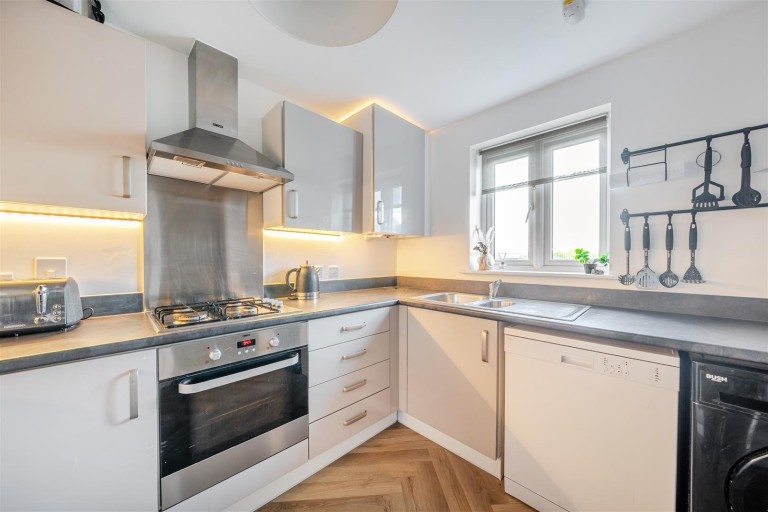 Images for Roman Avenue, Blandford St. Mary, Blandford Forum