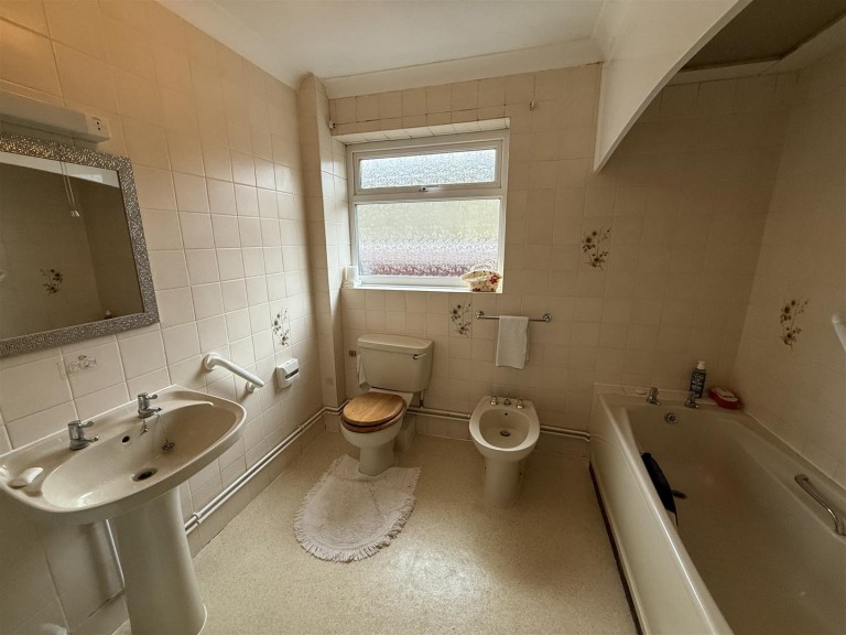 Images for Jessopp Avenue, Bridport, Dorset