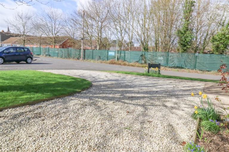 Images for Laureate Gardens, Newmarket