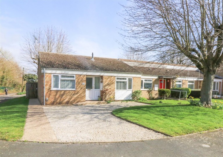 Images for Laureate Gardens, Newmarket