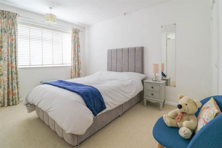 Images for Laureate Gardens, Newmarket