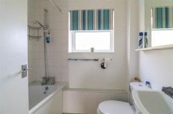 Images for Laureate Gardens, Newmarket