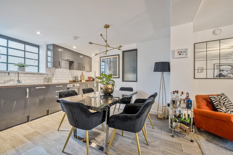 Images for Barton Road, Exeter