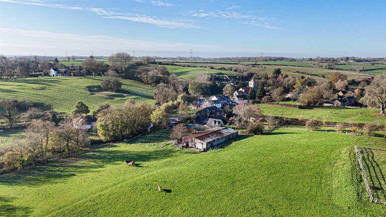 Images for Church End, Leckhampstead, MK18