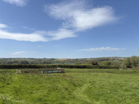 Click the photo for more details of Littleham