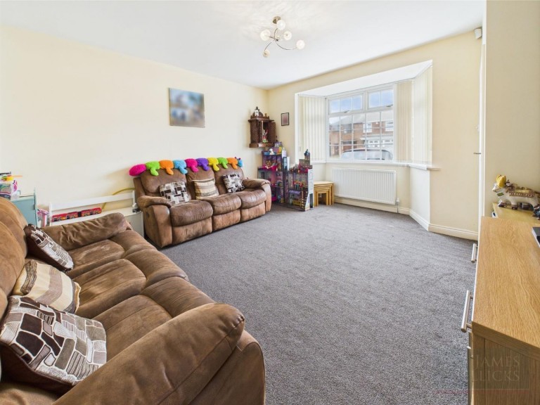 Images for Gleneagles Avenue, Leicester