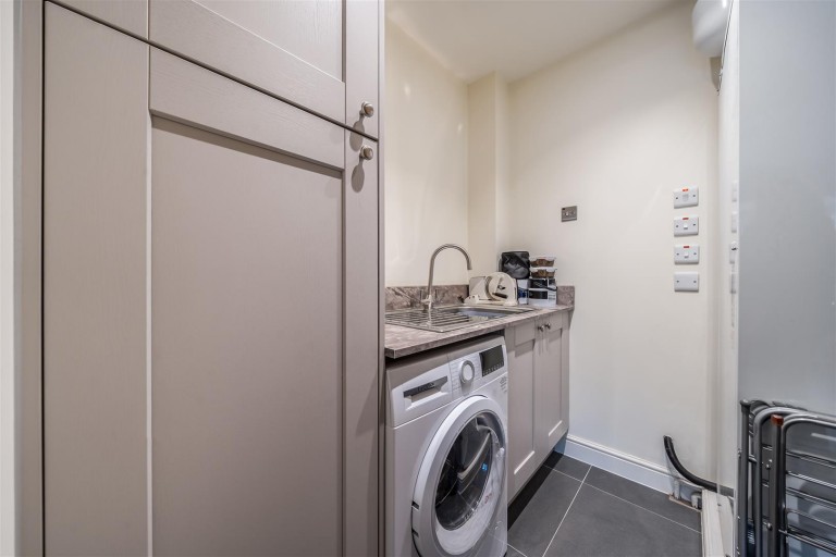 Images for Down Road, Pimperne, Blandford Forum