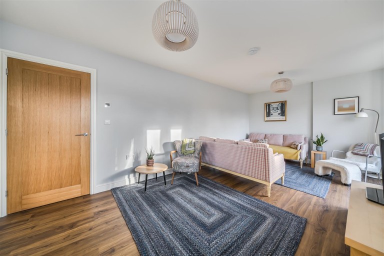 Images for Down Road, Pimperne, Blandford Forum