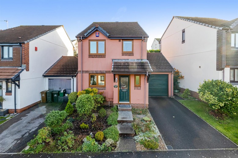 Click the photo for more details of Seymour Drive, Dartmouth