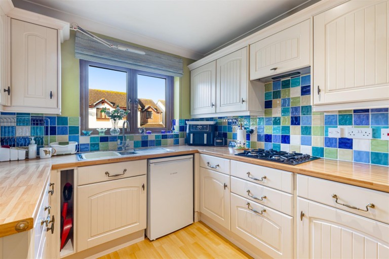 Images for Seymour Drive, Dartmouth