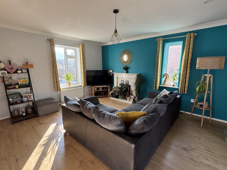 Images for Mead Fields, Bridport, Dorset