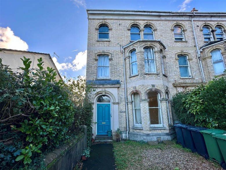 Click the photo for more details of Victoria Road, Barnstaple