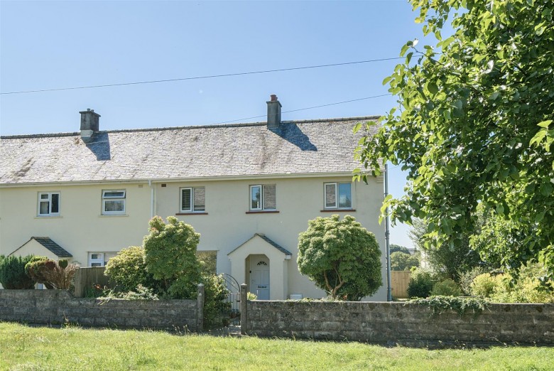 Click the photo for more details of Drakes Park, Bere Alston