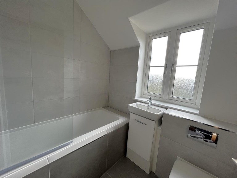 Images for Applebee Way, Lyme Regis