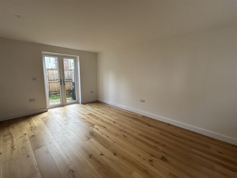 Images for Applebee Way, Lyme Regis