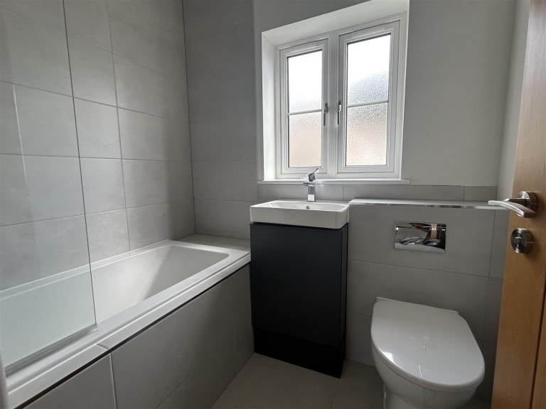 Images for Applebee Way, Lyme Regis