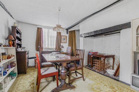 Click the photo for more details of High Street, Swaffham Prior