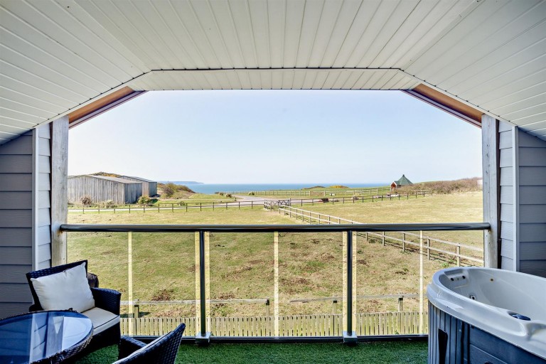 Images for Duckhaven Stud, Cornborough Road, Bideford