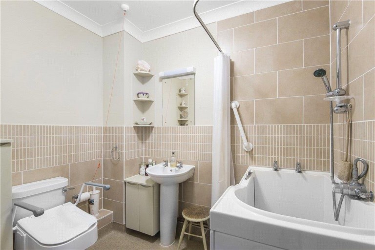 Images for Maumbury Gardens, Dorchester, Dorset