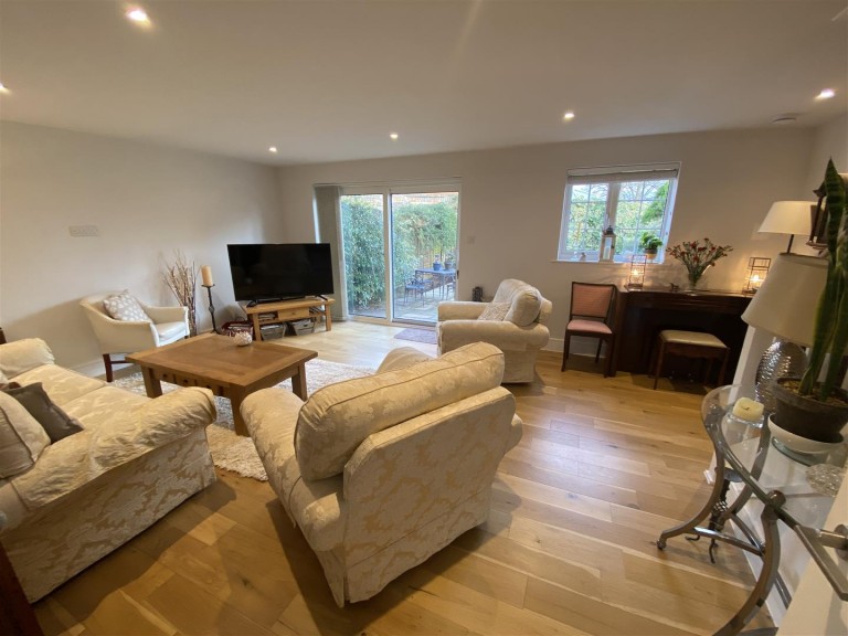 Images for Milton Close, Henley-On-Thames