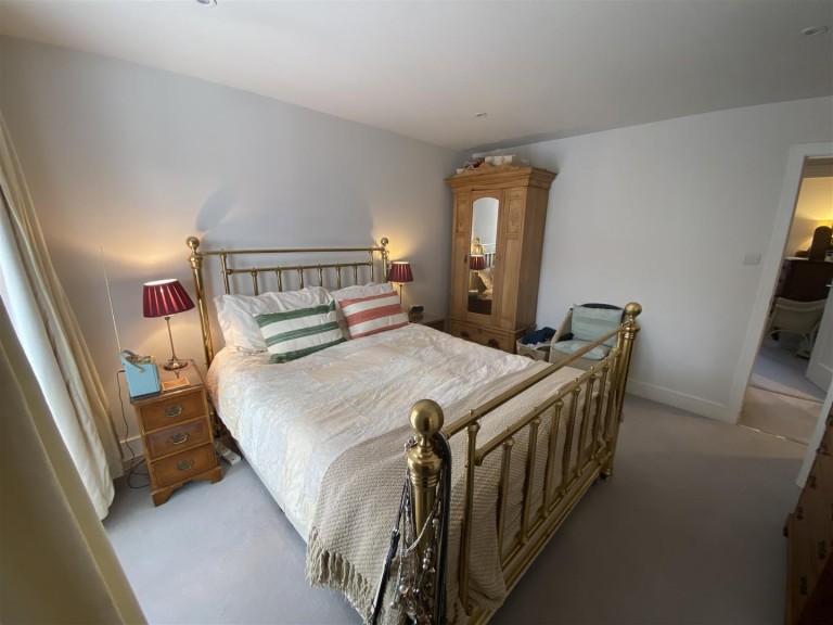 Images for Milton Close, Henley-On-Thames