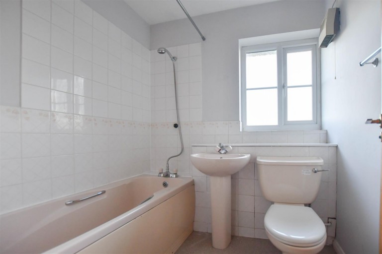 Images for Kestrel Close, Beck Row