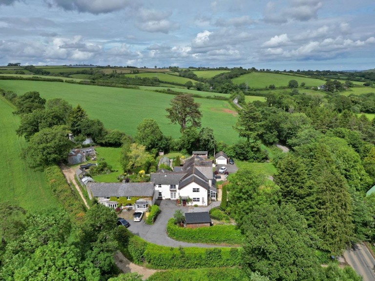 Images for Avonwick, South Brent