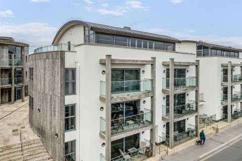 Click the photo for more details of Quayside, West Bay