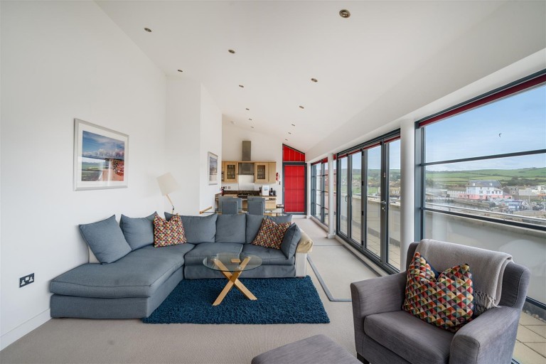 Images for Quayside, West Bay