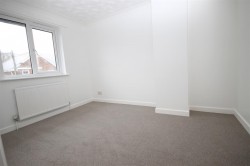 Images for School Green Road, Freshwater