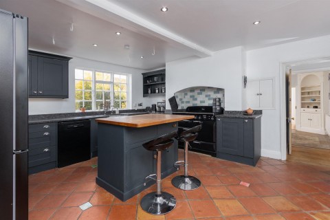 Click the photo for more details of Main Street, Cotesbach, Lutterworth, LE17