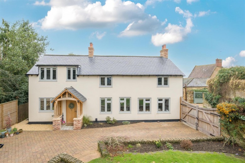 Click the photo for more details of School Lane, Scaldwell, Northampton, NN6