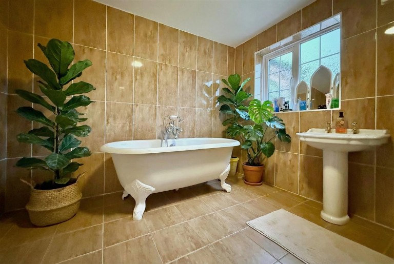 Images for Station Road, Timberland, Lincoln