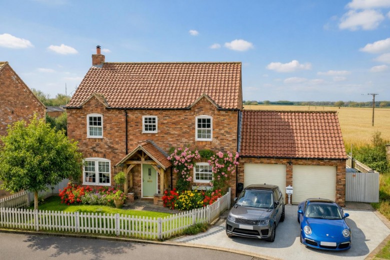 Click the photo for more details of Enfield Court, Harby, Newark