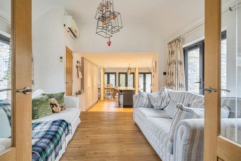 Click the photo for more details of Silver Street, Kingsbury Episcopi, Somerset