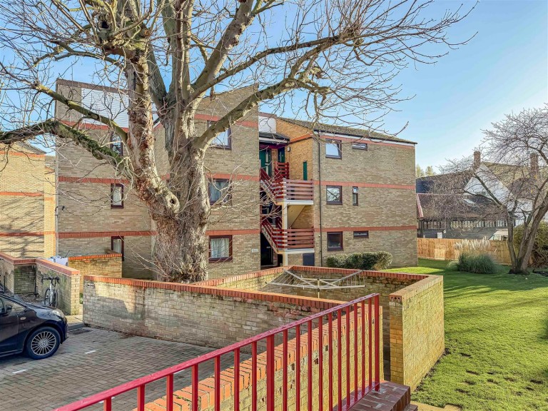 Images for Beaulands Close, Cambridge