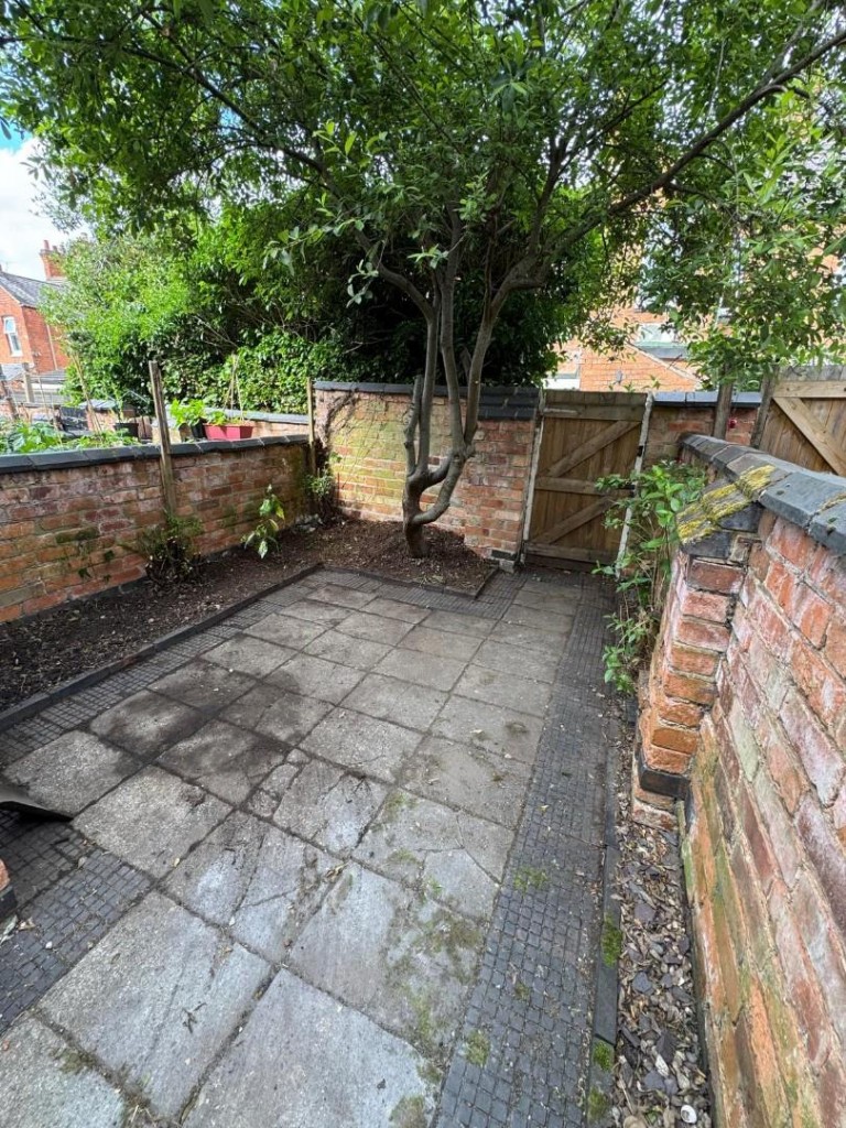 Images for St. Leonards Road, Clarendon Park, Leicester