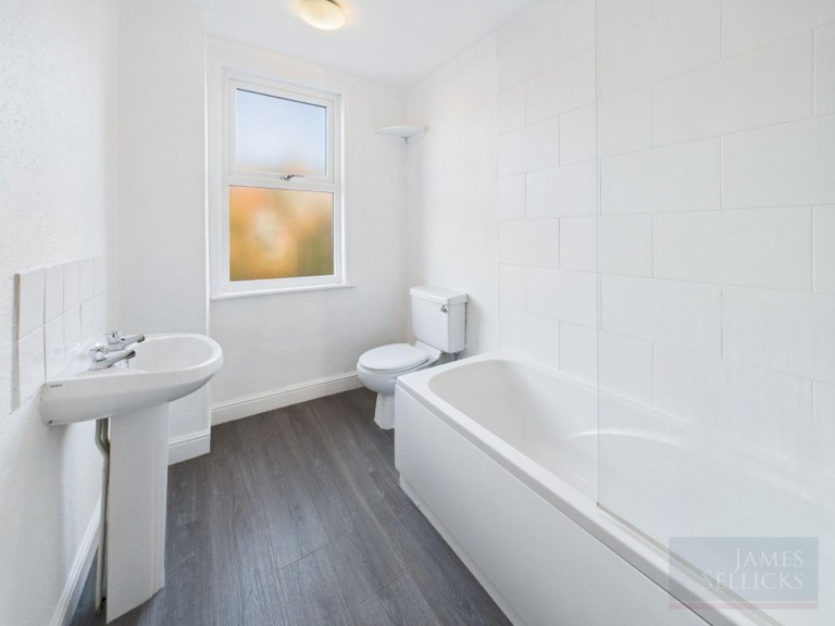 Images for St. Leonards Road, Clarendon Park, Leicester