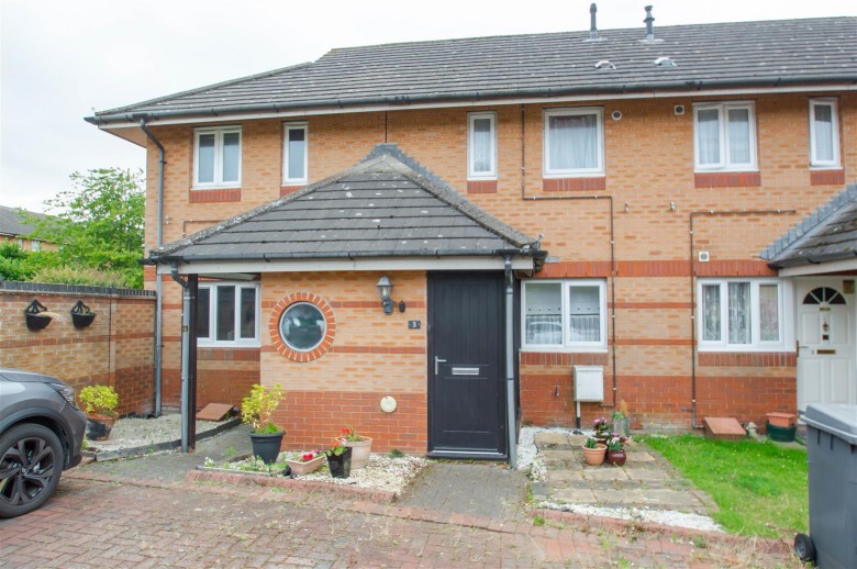 Click the photo for more details of Larks Close, Haverhill