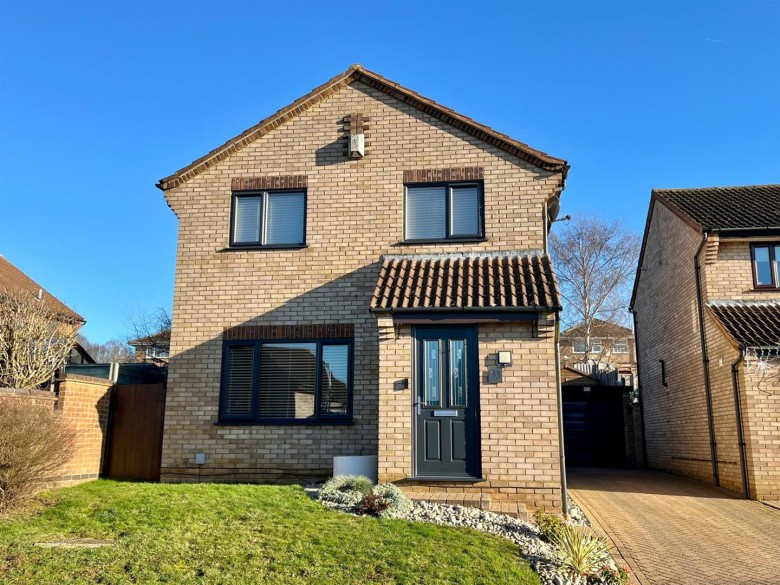 Click the photo for more details of Kentstone Close, Northampton, NN2