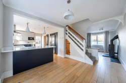 Images for Harmans Way, Weedon, NN7