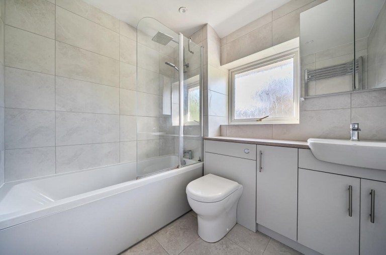 Images for Harmans Way, Weedon, NN7